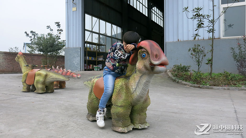 商场儿童恐龙车