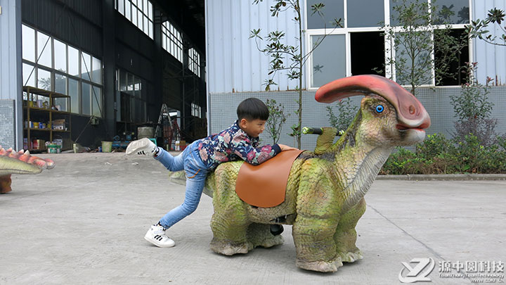 儿童恐龙电动车