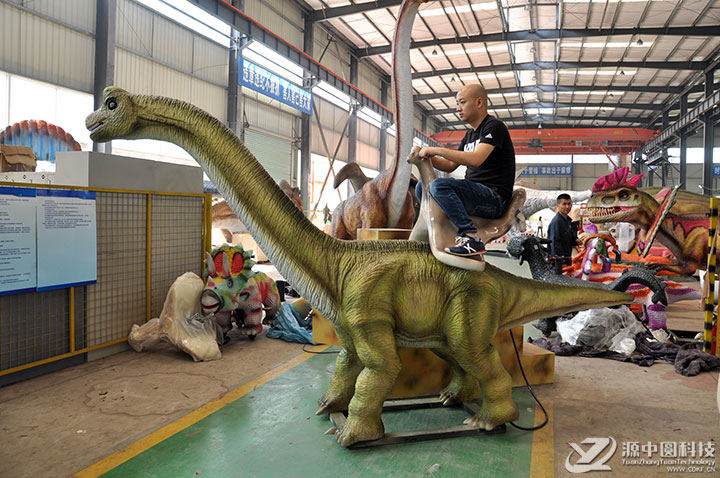 商场游乐场可以骑的恐龙