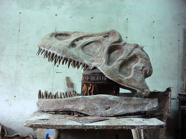 恐龙化石雕塑制作