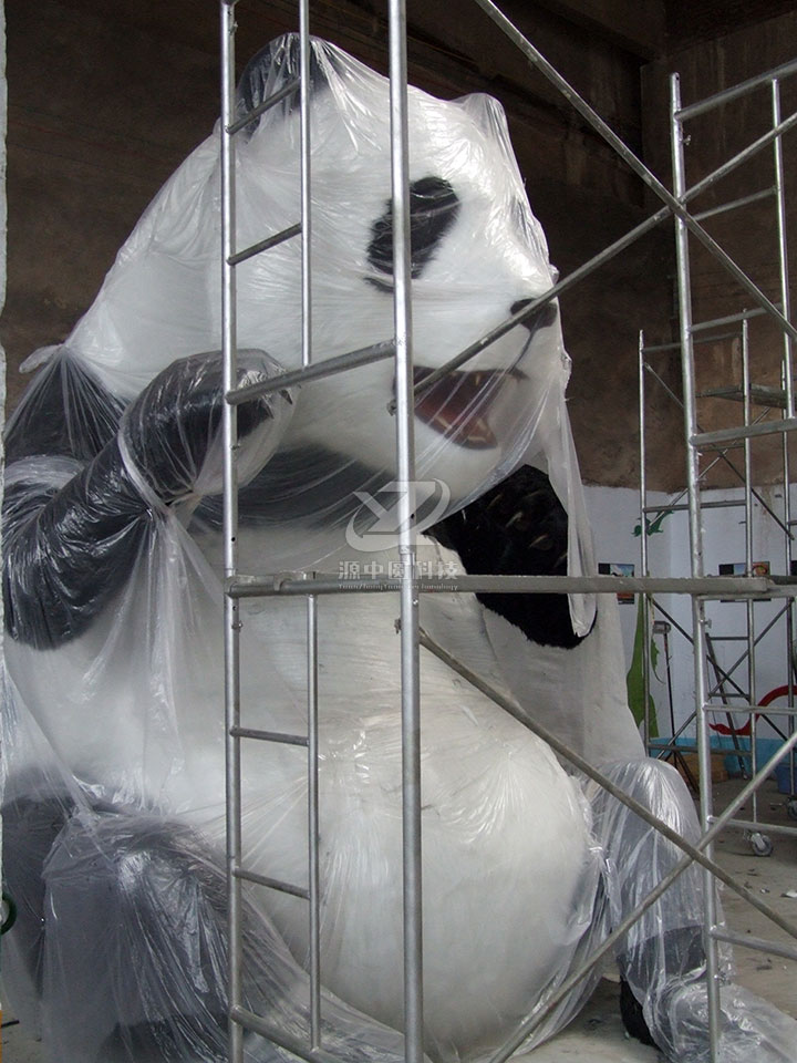 大熊猫雕塑制作
